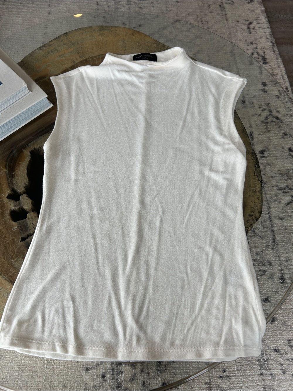 Banana Republic Cream Sleeveless Mock Neck Tank